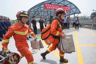 姆希塔良：次回合在客场也要努力争胜，我们希望再次进入欧冠决赛